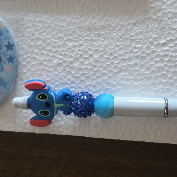 Stitch Accessory Set - Picture 3 of 11